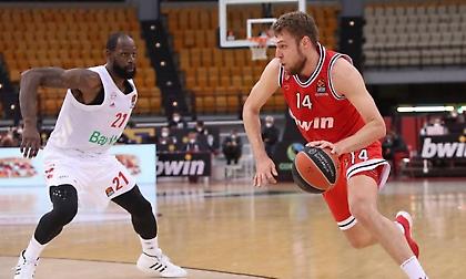 Σάσα Βεζένκοφ: Η σταθερή δύναμη του Ολυμπιακού με την πολύπλευρη προσφορά! (videos)