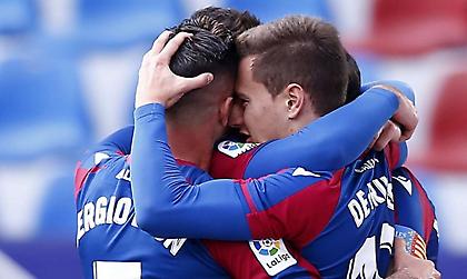 Με ανατροπή την Έιμπαρ η Λεβάντε