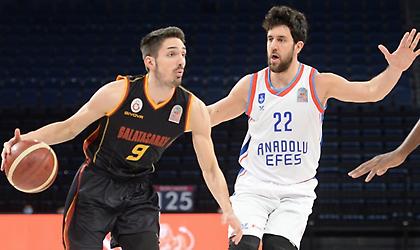 Νίκησε την Γαλατά και έμεινε αήττητη η Εφές (vid)