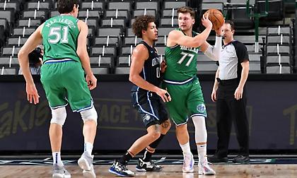 «Λουκέτο» στις εγκαταστάσεις των Μάβερικς λόγω κρουσμάτων!