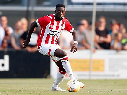 Αϊντχόφεν: Έδωσε δανεικό τον Λουκάσεν στην Κασίμπασα