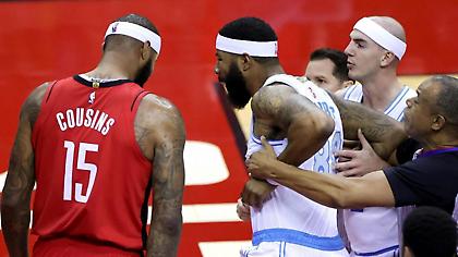 Ήρθαν στα χέρια Κάζινς και Μόρις (video)