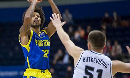 «Μέσα» ο Μάντζαρης, εκτός ο Χάροου στο Περιστέρι