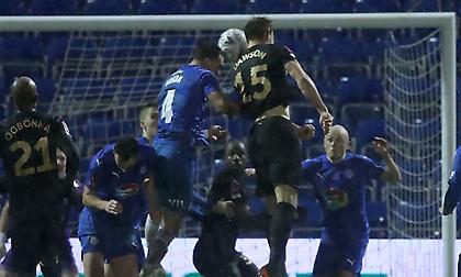 «Σφυριά»… στο τέλος και πρόκριση για Γουέστ Χαμ