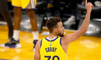 Στεφ Κάρι: Νίκη ακόμα και στην πιο άστοχη βραδιά της καριέρας του! (video)