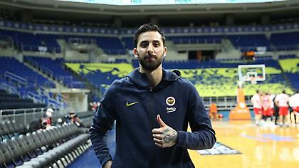 Φενέρμπαχτσε: Μέσα ο Πέρες, εκτός Μπάρτελ και Ντίξον