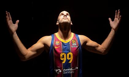 Μαέστρος Καλάθης: Δέκα ασίστ σ’ ένα ημίχρονο