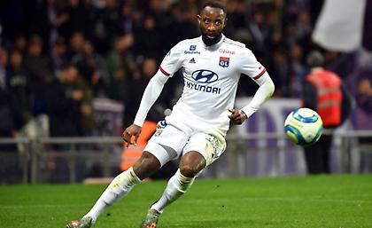 Η... Οδύσσεια του Ντεμπελέ για να φτάσει στη Μαδρίτη: Πήρε μέχρι και τρένο