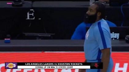 Σχολιαστής για Χάρντεν: «Σίγουρα έφαγε ένα γεύμα πριν τον αγώνα» (vid)