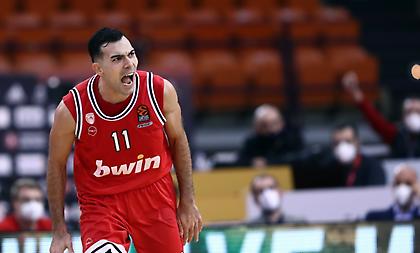 Ολυμπιακός: Η εκτόξευση του Σλούκα με αριθμούς