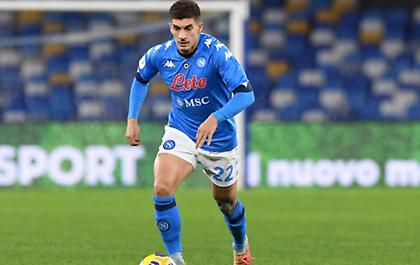 Βήμα πρόκρισης με γκολάρα Ντι Λορέντζο για Νάπολι