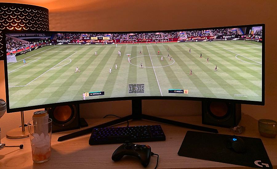 Η υπέρτατη εμπειρία FIFA σε οθόνη που πιάνει όλο το γήπεδο (pics)