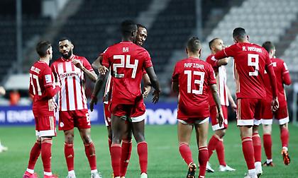 Διεύρυνε τα αήττητα σερί του ο Ολυμπιακός