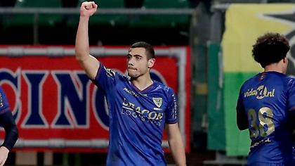 Γιακουμάκης: Ο δεύτερος παίκτης στην ιστορία της Φένλο που πετυχαίνει καρέ!