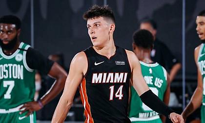 NBA: Πέρασε στην ιστορία των Χιτ ο Τάιλερ Χίροου (photo-video)