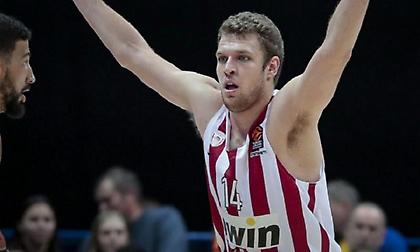 Ολυμπιακός: Στους Καβαλίερς τα δικαιώματα Βεζένκοφ για ΝΒΑ