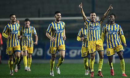 Με Ματσόλα και Ντίας ο Παναιτωλικός στην Τρίπολη