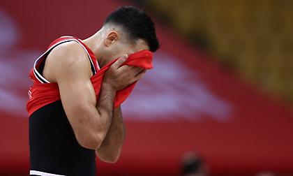 Πισωγύρισμα για… τρελοκομείο