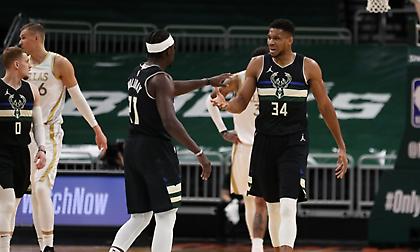 Οι 31 πόντοι του Γιάννη επί του Ντάλας (vid)