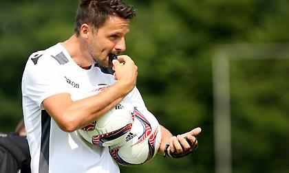 Σνάουτσνερ: «Απώλεια ο Γιαννούλης. Θα δούμε για το ποιος θα καλύψει το κενό του»