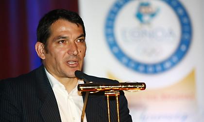 Δήμας: «Συγκλονιστική η καταγγελία της Μπεκατώρου, το φως θα διώξει το... σκοτάδι»