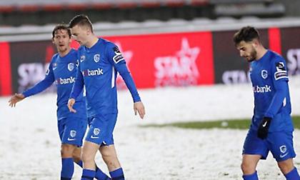 Νέα γκέλα για Γκενκ, απομακρύνεται η κορυφή