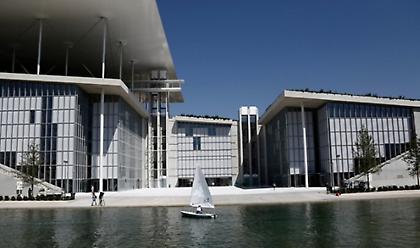 Ίδρυμα Νιάρχος: Διακόπτει τη δωρεά στην Ομοσπονδία Ιστιοπλοΐας μετά τις καταγγελίες Μπεκατώρου