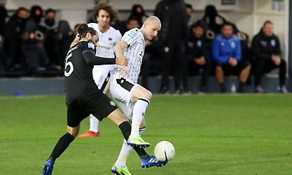 Το δοκάρι στην κεφαλιά του Κρμέντσικ (vid)