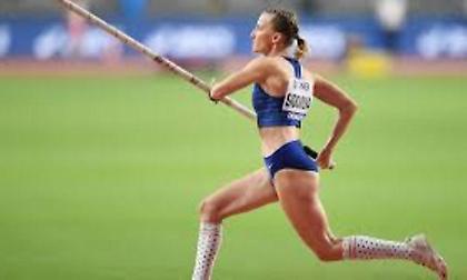 Έχασε την κορυφή ο Λαβιλενί, «ιπτάμενη» Σιντόροβα