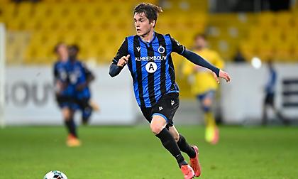 Άνετο «διπλό» για την πρωτοπόρο Κλαμπ Μπριζ