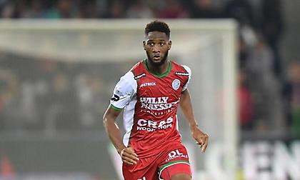 Παναθηναϊκός: Επαφές για τον μεσοαμυντικό Σισακό