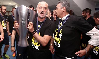 Οι ευχές της ΑΕΚ στην «ψυχή των αποδυτηρίων» (pic)