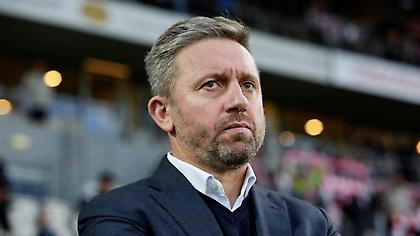 Τέλος ο Μπζέτσεκ από τον πάγκο της Πολωνίας