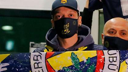 Εζίλ: «Θέλημα Θεού να πάω στη Φενέρμπαχτσε»