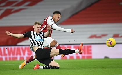 «Καθάρισε» με Ομπαμεγιάνγκ τη Νιούκαστλ η Άρσεναλ