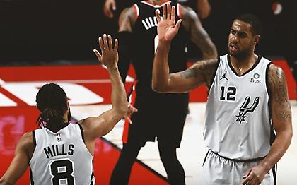 Συνεχίζουν να εκπλήσσουν Σπερς και Νικς