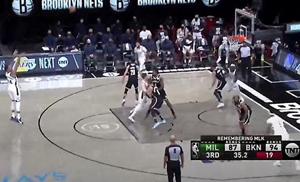 Η… προκλητική άμυνα των Νετς στον Γιάννη, τα τρίποντα και το airball