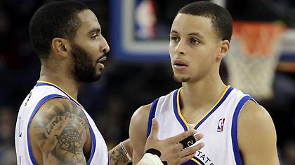 Κάρι: «Κάποτε έμενα στον πάγκο για να παίζει ο Έισι Λο»