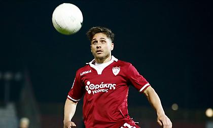 Από την ΑΕΛ στον Ιωνικό ο Πλατέλλας