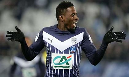 Δεσύλλας: «Προτάθηκε, εξετάστηκε, αλλά έμεινε εκεί του Ποκό, δύσκολη περίπτωση ο Σισακό»