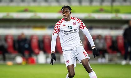 «Ματιές» της Κρίσταλ Πάλας στον Ματετά