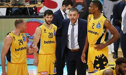 Παπαθεοδώρου: «Έχουμε μεγάλη εμπιστοσύνη στους παίκτες μας»