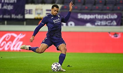 Επιστροφή στις νίκες με τριάρα για την Άντερλεχτ