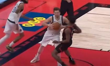 Ντόντσιτς: Του χάρισαν αγκωνιά στο πρόσωπο αντιπάλου οι διαιτητές