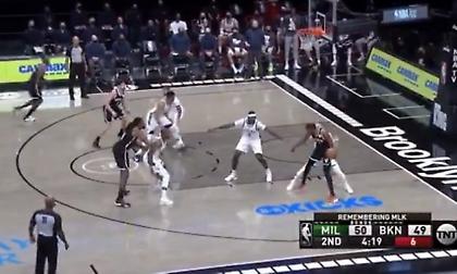 Ντουράντ: Υπέδειξε παράβαση στους διαιτητές και τότε την σφύριξαν