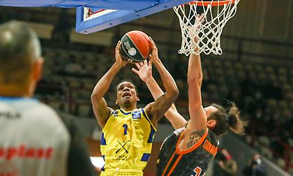 Λαύριο για τετράδα, καθάρισε και τον Προμηθέα