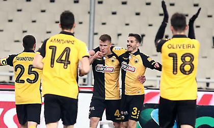 Έτοιμη για πρόκριση και… ΠΑΟΚ η ΑΕΚ