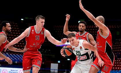 Τέσσερις απουσίες για Αρμάνι, ενόψει Μπάγερν