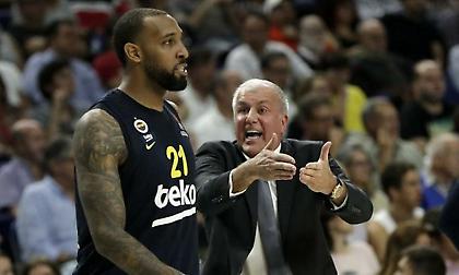 Ντέρικ Ουίλιαμς για Ομπράντοβιτς: «Ο πιο έξυπνος άνθρωπος που έχω γνωρίσει – Τον σέβομαι πολύ»