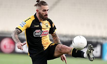 Τσακίρης: «Ακριβώς στο 50-50 οι πιθανότητες παραμονής του Λιβάγια»